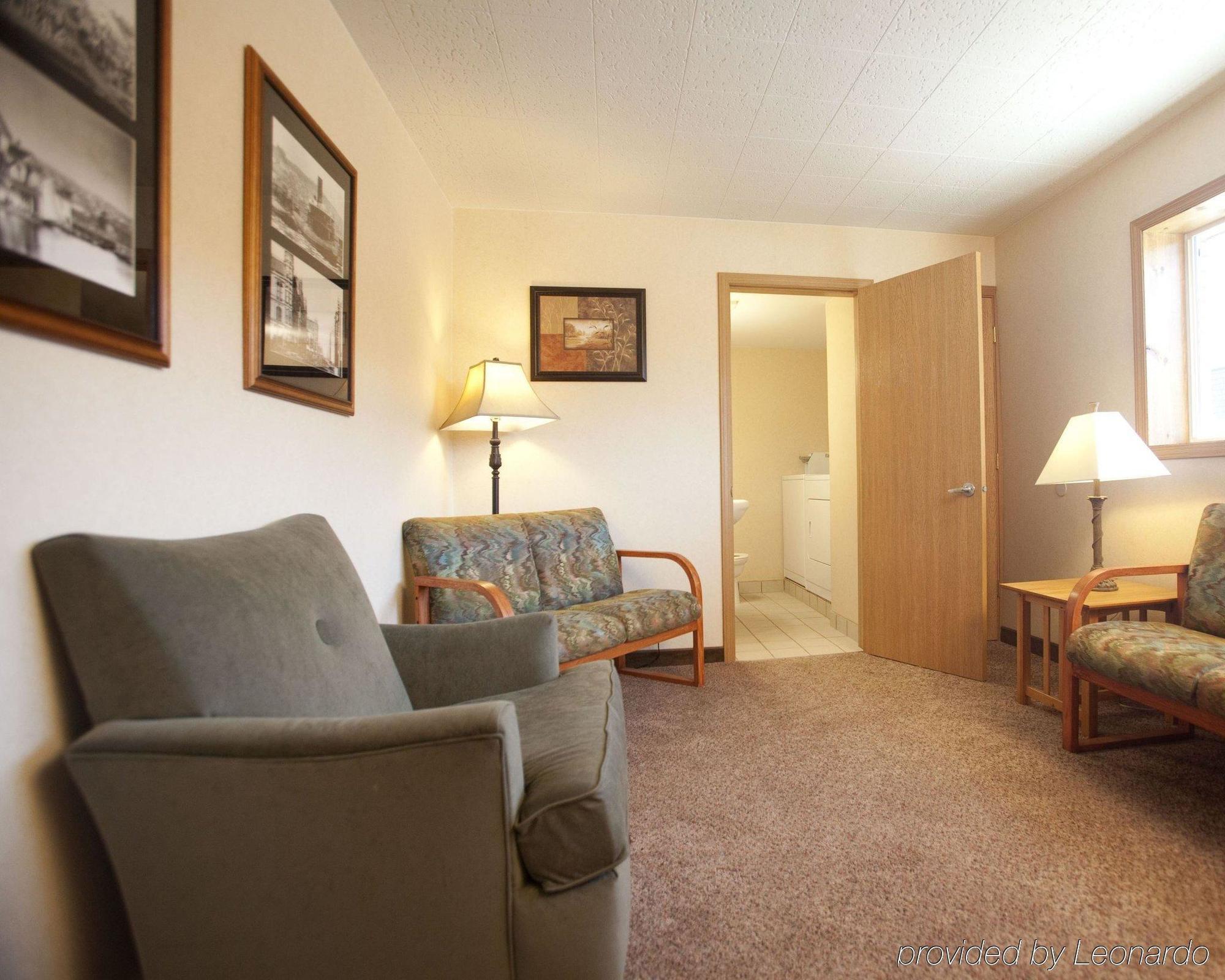 Downtown Duluth Inn Bagian luar foto