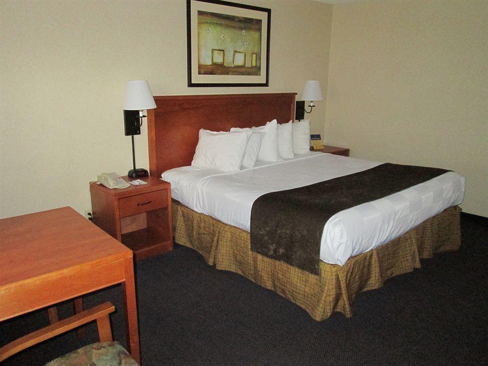 Downtown Duluth Inn Bagian luar foto