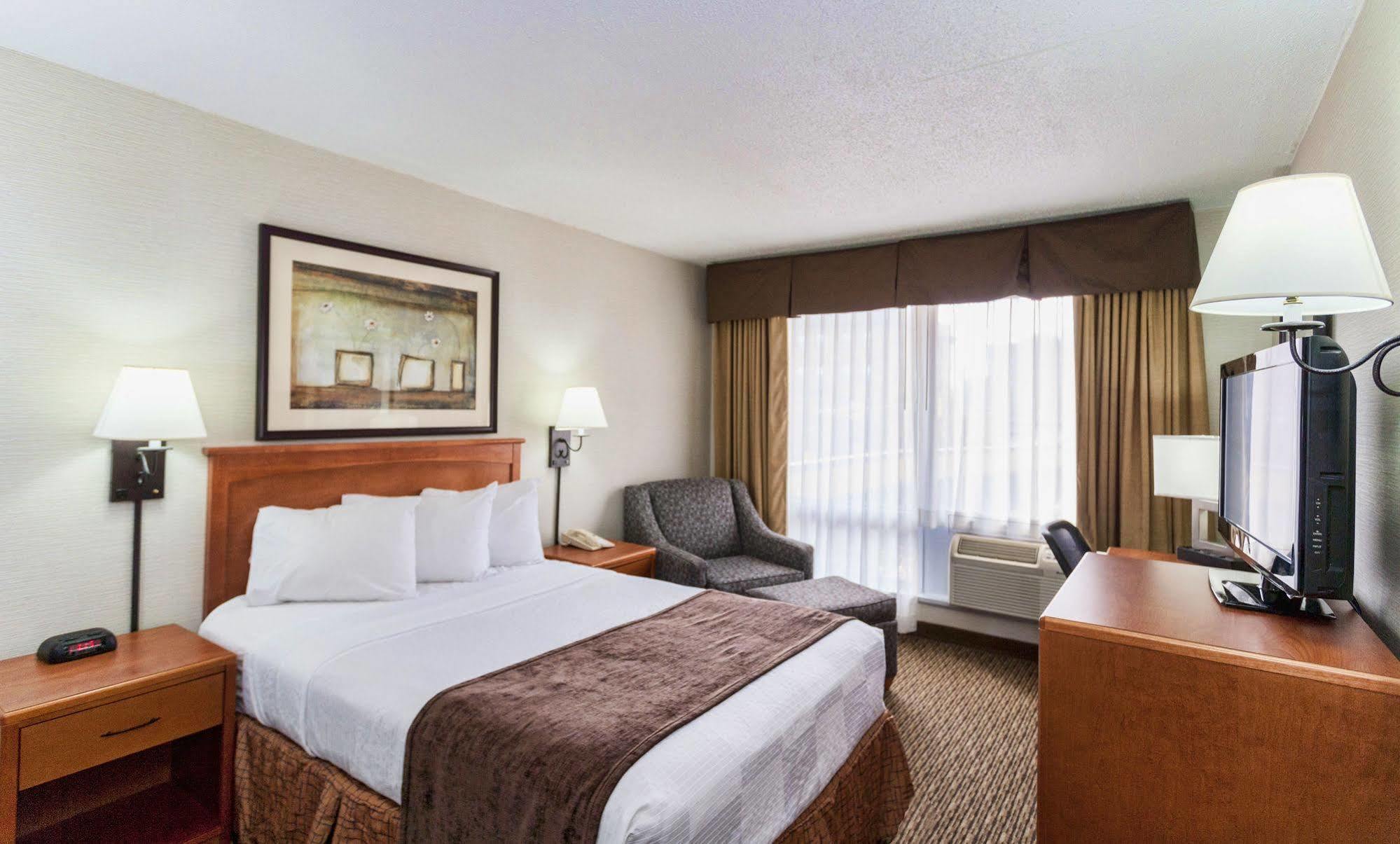 Downtown Duluth Inn Bagian luar foto