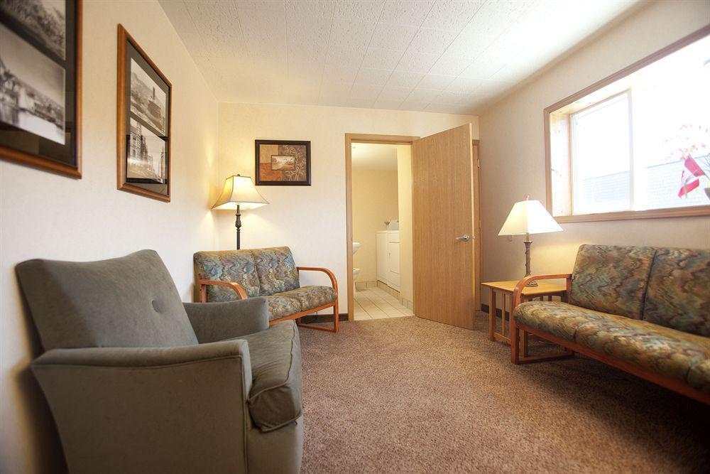 Downtown Duluth Inn Ruang foto